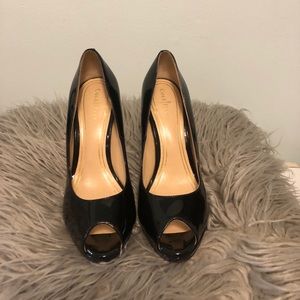 Cole Haan Black patent leather peep toe pump
